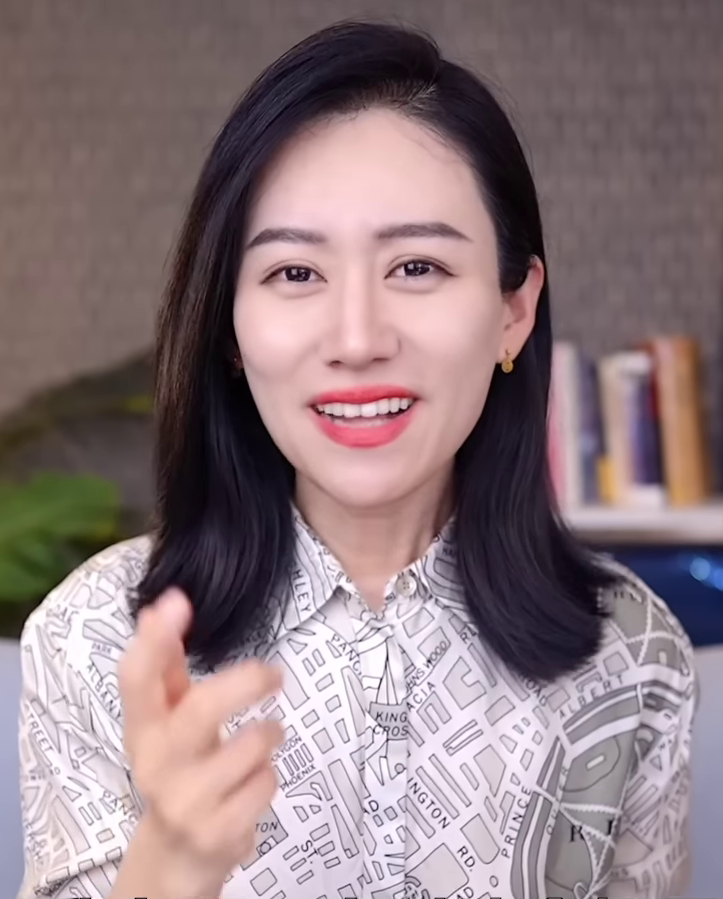 Lindsay Zou