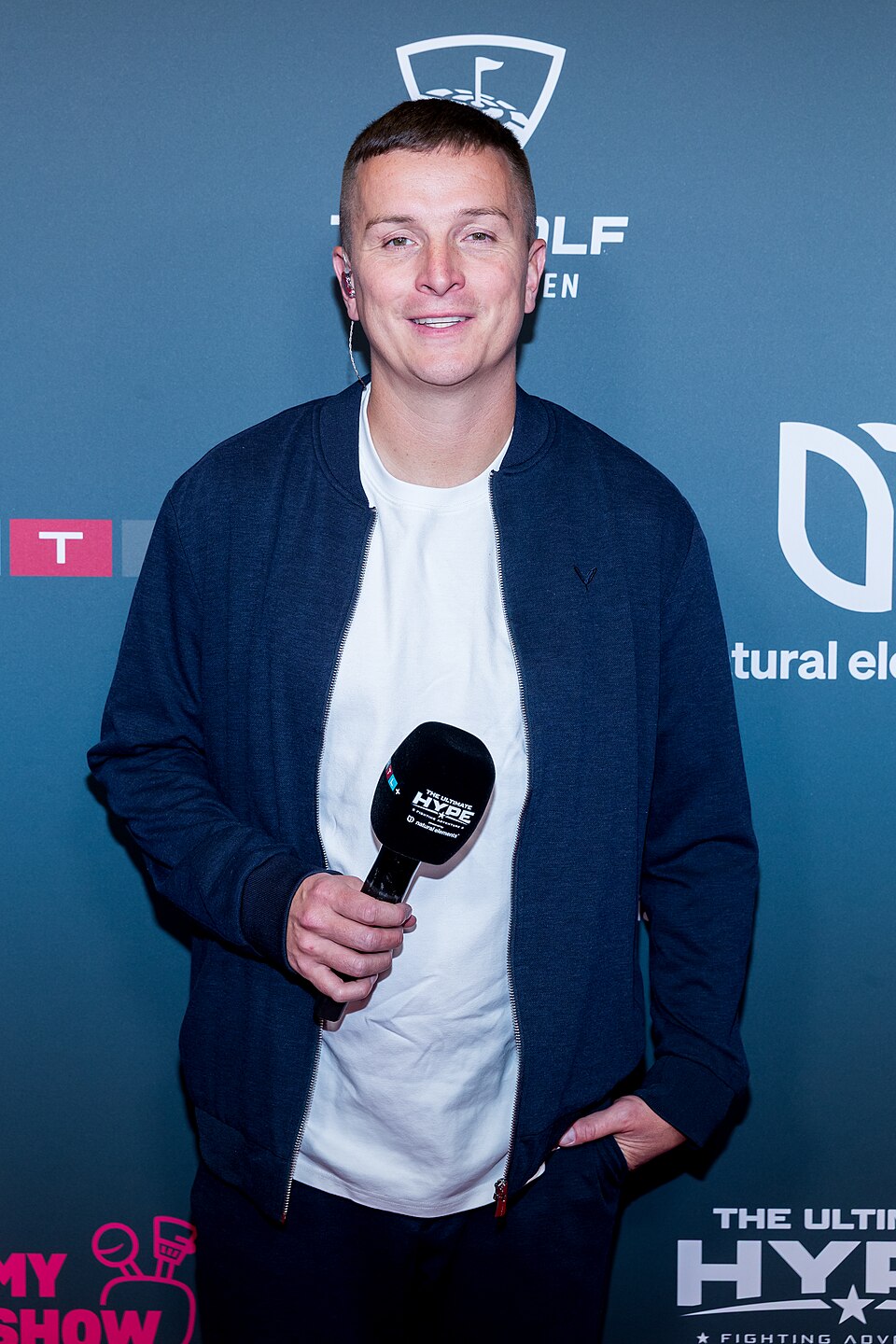Aaron Troschke