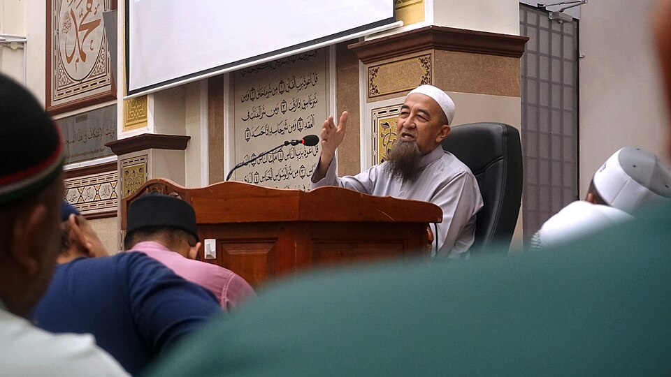 Ustaz Azhar Idrus