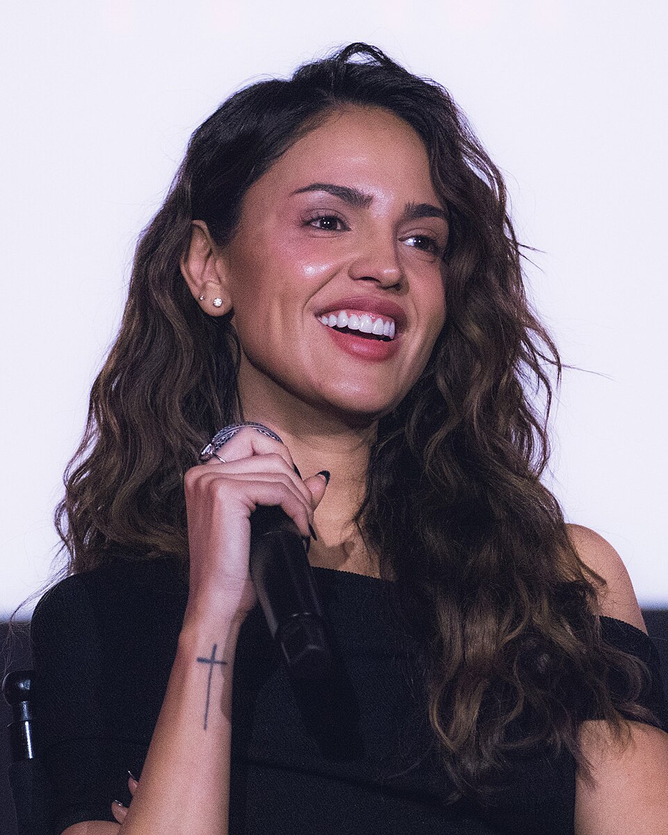 Eiza Gonzalez